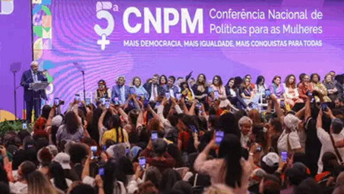 Lula-sanciona-ampliacao-da-licenca-maternidade-para-120-dias-1024x576